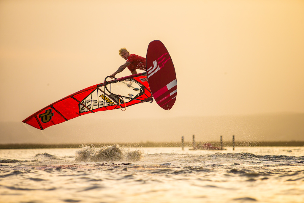 Amado Vrieswijk flying through the sunset on the first weekend